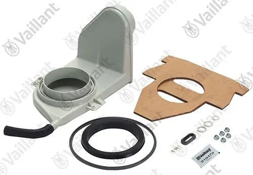 Vaillant Abgassammler mit Verbindungsschlauch, Dichtungen und Montagezubehör auf hellem Hintergrund. Teile sind in einem klaren Layout angeordnet.